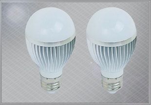 厂家批发 照明首选产品 led球泡3w 2个也是批发